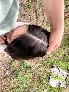 【姐弟恋露脸户外】好身材颜值反差婊驾车树林野战，被小伙颜射一次，内射一次！